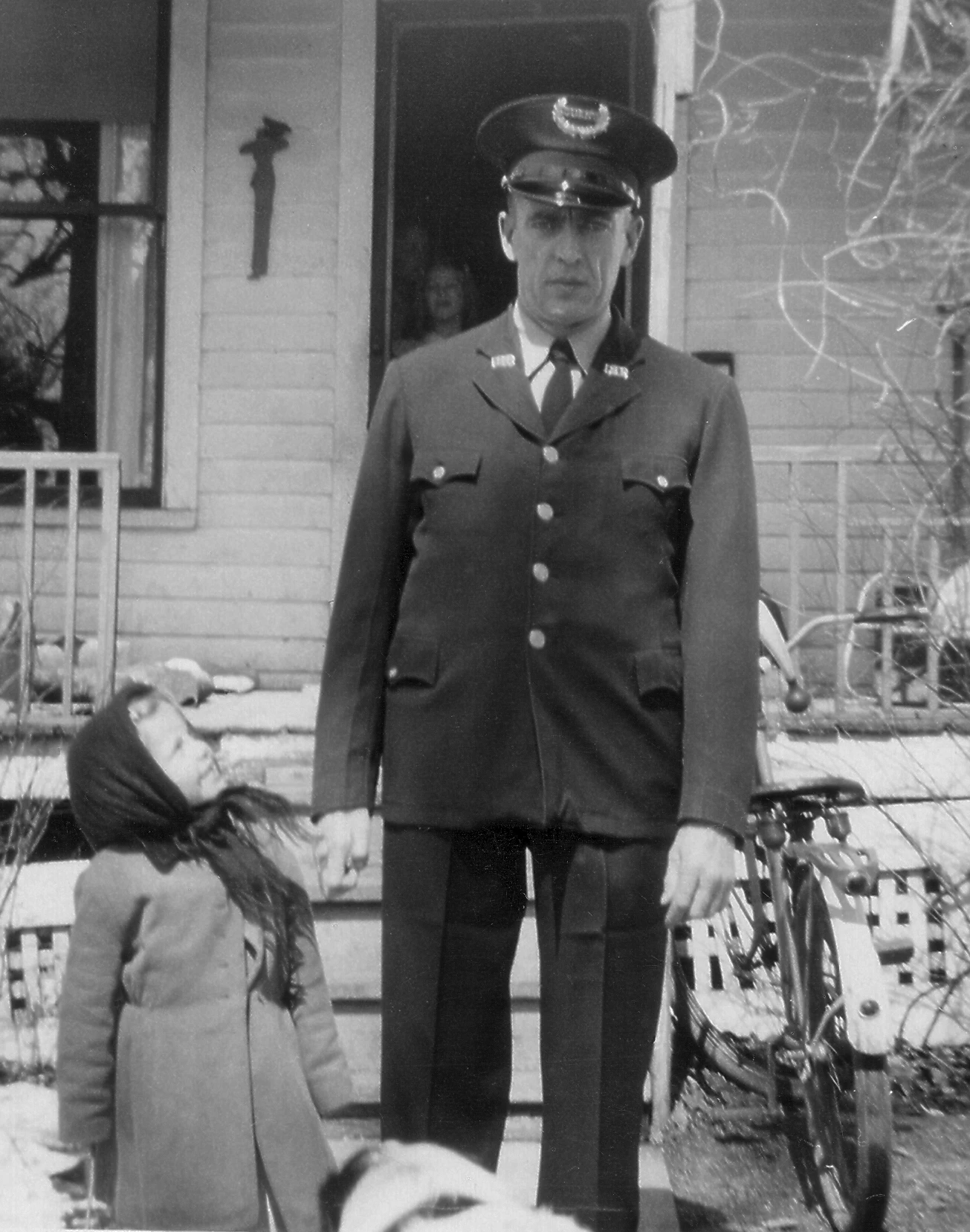 Roy Kellog, Officer