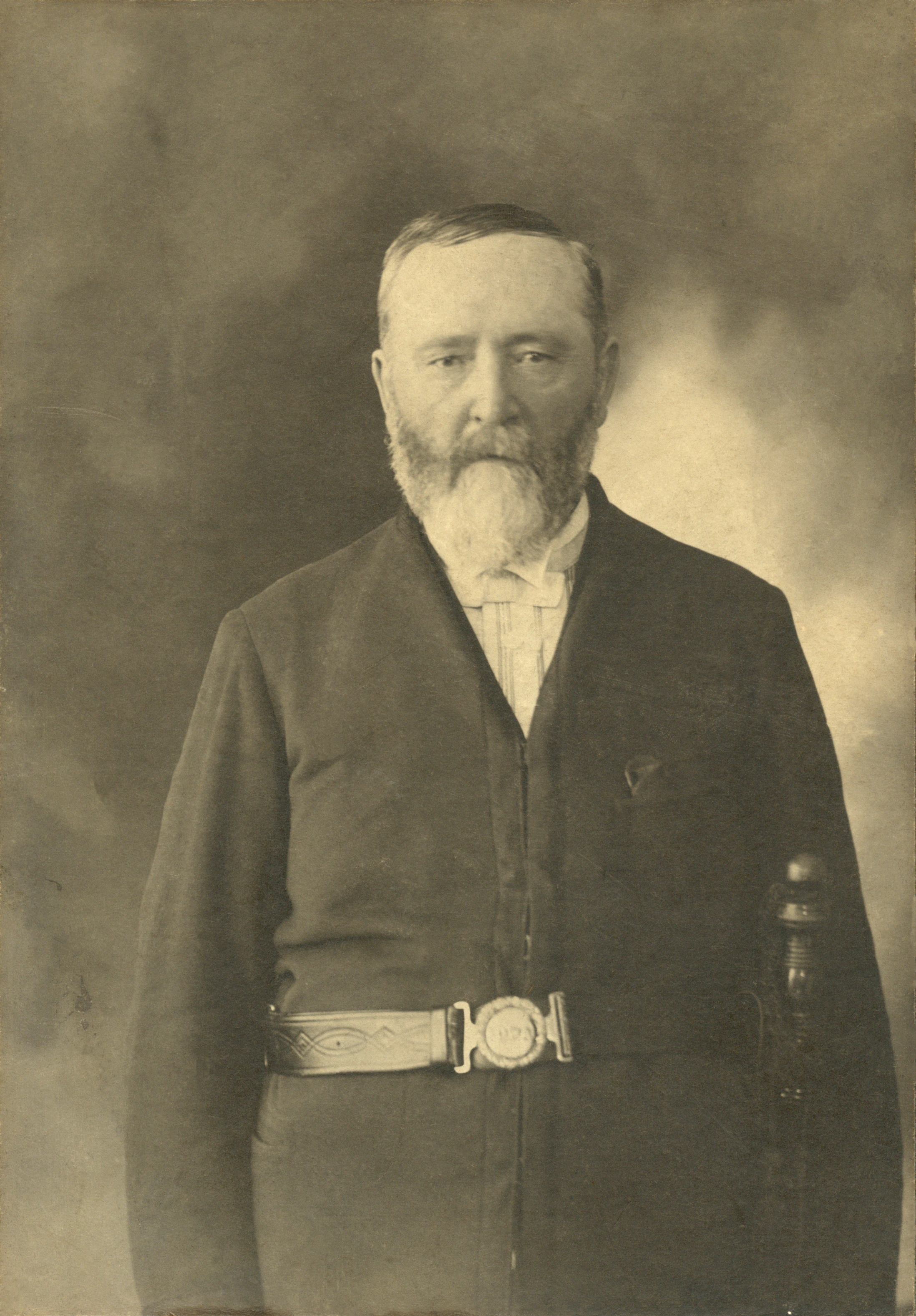 A.F. Loomis, Officer